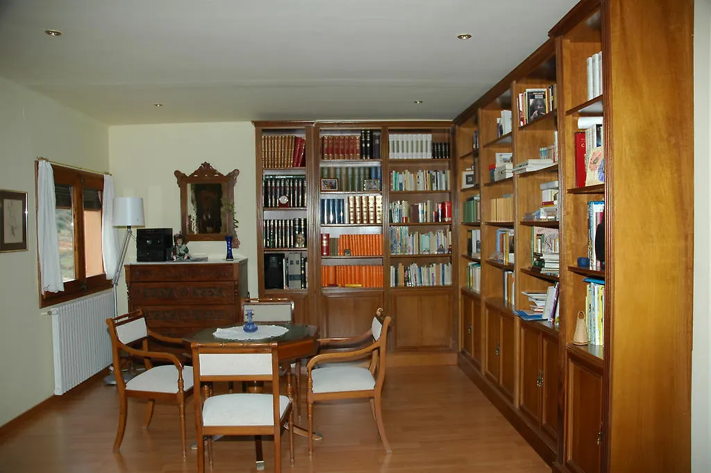 Cal Pastor Guest House La Pobla de Cervoles