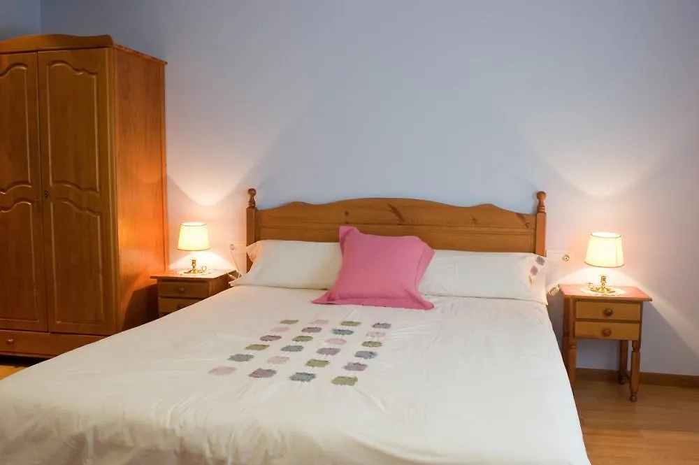 Cal Pastor Guest House La Pobla de Cervoles Country house